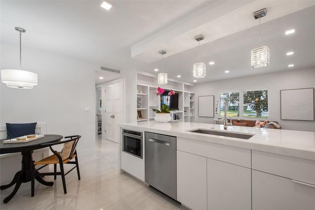 1140 S ORLANDO AVENUE F8, Maitland, FL 32751