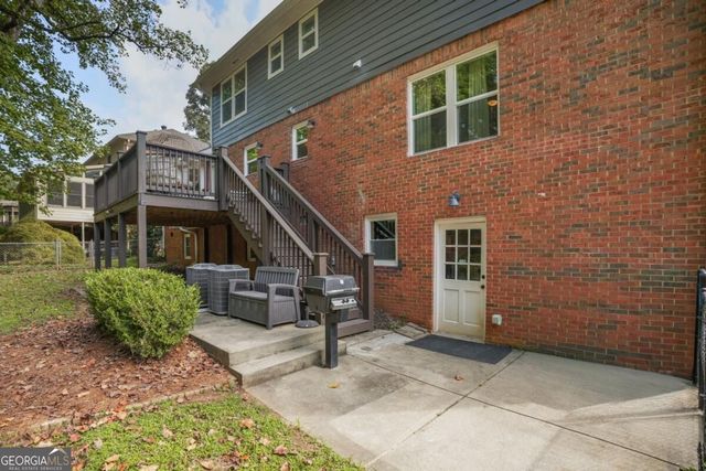 831 Montego Way SW, Lilburn, GA 30047