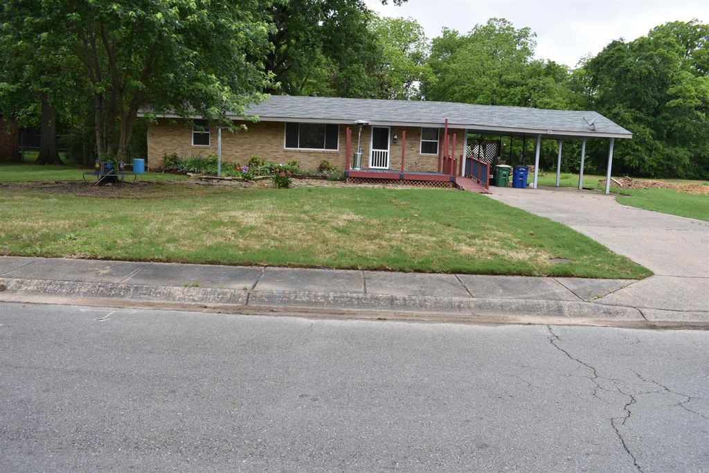 119 Davis Street, North Little Rock, AR 72117