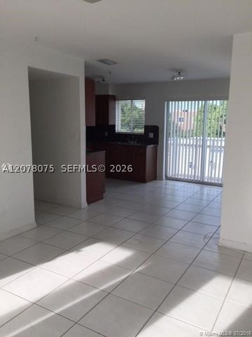 1453 SW 3rd St 302, Miami, FL 33135