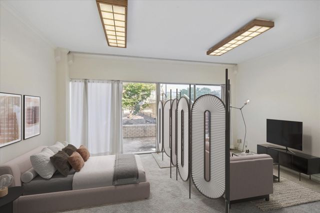 6211 W Northwest Highway G124, Dallas, TX 75225