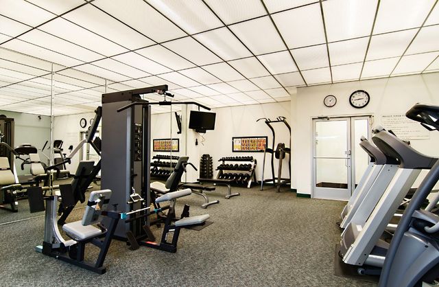 6211 W Northwest Highway G124, Dallas, TX 75225