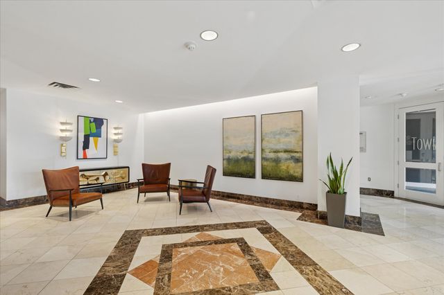 6211 W Northwest Highway G124, Dallas, TX 75225