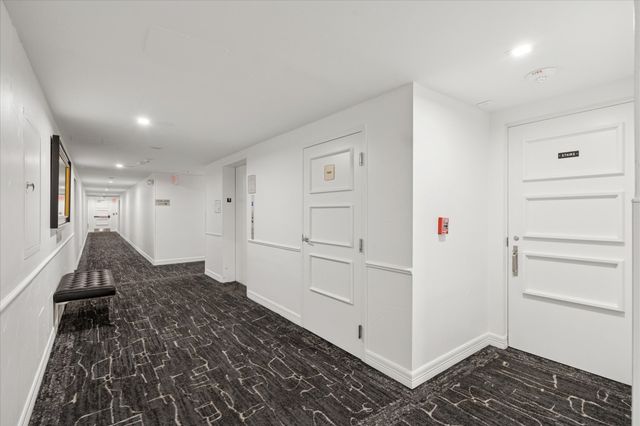 6211 W Northwest Highway G124, Dallas, TX 75225