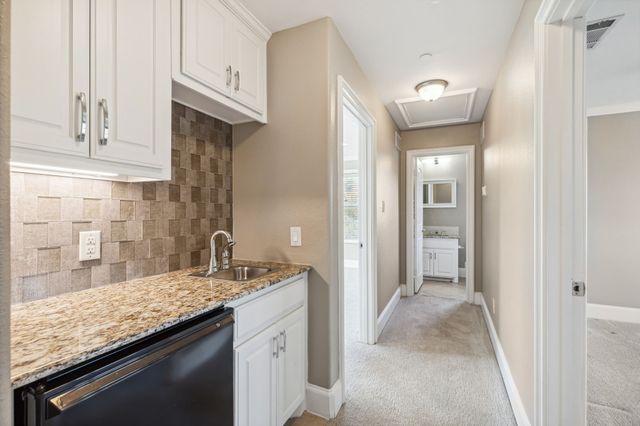 4120 Hawthorne Avenue 3, Dallas, TX 75219