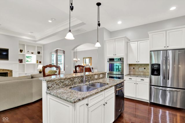 15726 Bethpage Trail, Carmel, IN 46033