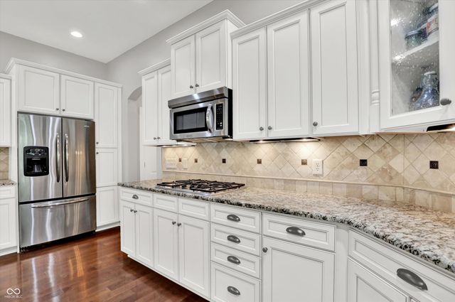 15726 Bethpage Trail, Carmel, IN 46033