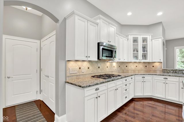 15726 Bethpage Trail, Carmel, IN 46033