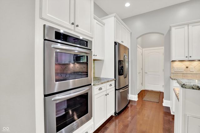 15726 Bethpage Trail, Carmel, IN 46033