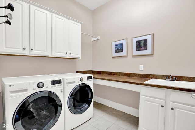 15726 Bethpage Trail, Carmel, IN 46033