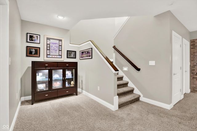 15726 Bethpage Trail, Carmel, IN 46033