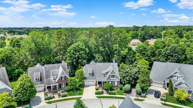 15726 Bethpage Trail, Carmel, IN 46033