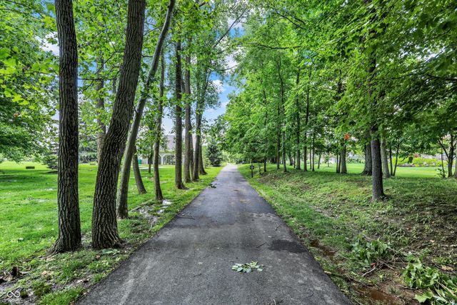 15726 Bethpage Trail, Carmel, IN 46033