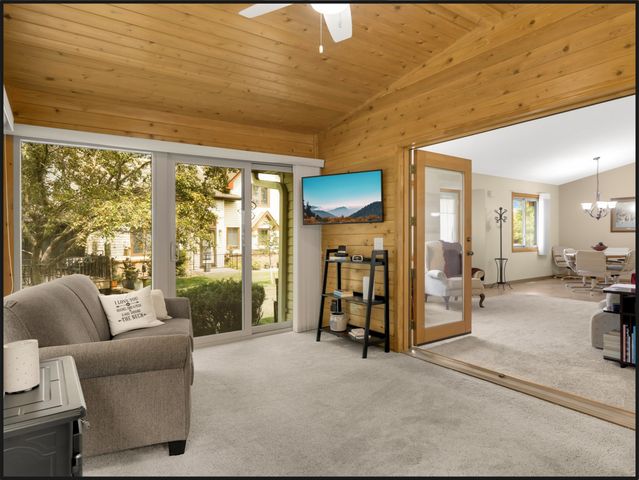 8709 Forestview Lane N, Maple Grove, MN 55369