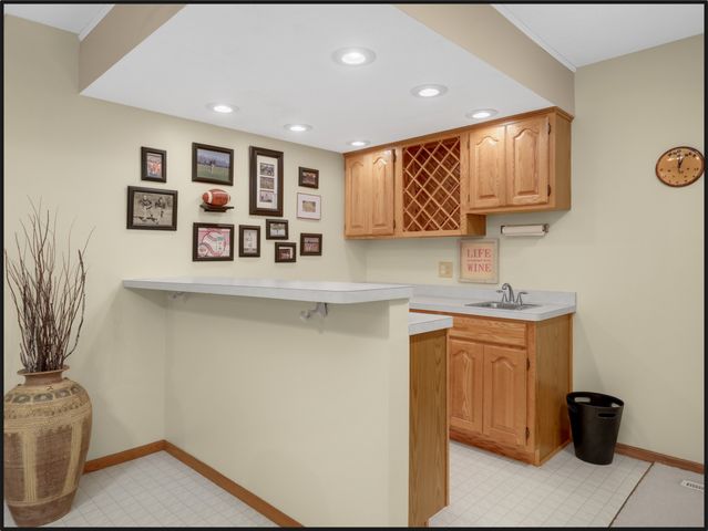 8709 Forestview Lane N, Maple Grove, MN 55369