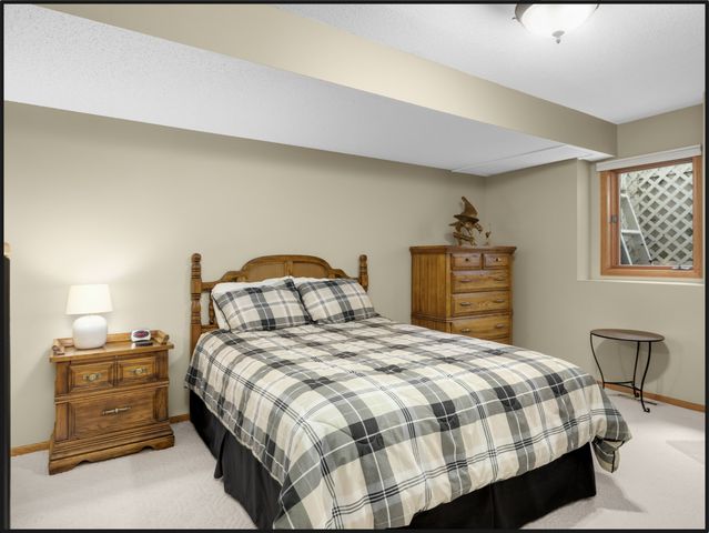 8709 Forestview Lane N, Maple Grove, MN 55369