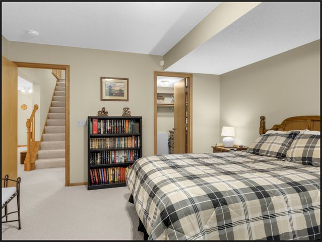 8709 Forestview Lane N, Maple Grove, MN 55369