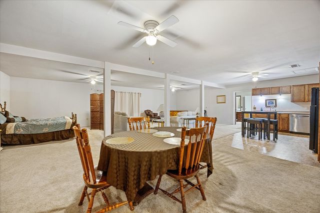 300 E Elm Street, Glen Rose, TX 76043