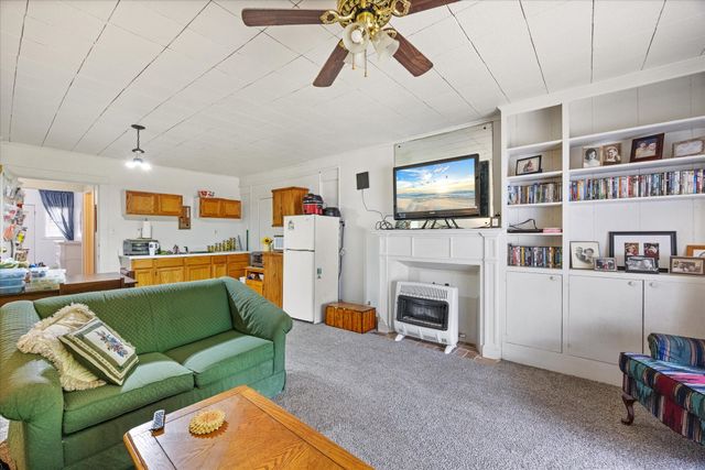 300 E Elm Street, Glen Rose, TX 76043