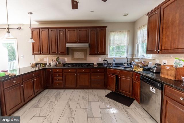 46995 PEMBROOKE ST, Lexington Park, MD 20653