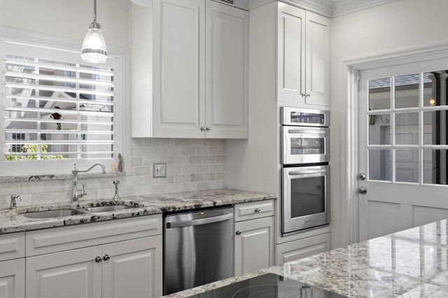 15007 CANCUN PLACE, Tampa, FL 33618