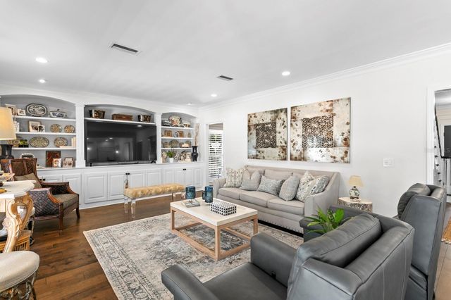 15007 CANCUN PLACE, Tampa, FL 33618