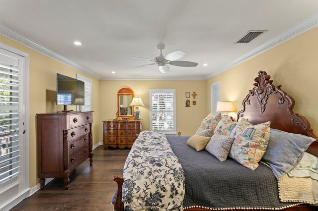 15007 CANCUN PLACE, Tampa, FL 33618