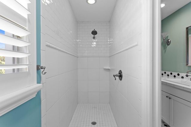 15007 CANCUN PLACE, Tampa, FL 33618