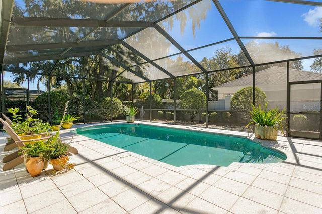 15007 CANCUN PLACE, Tampa, FL 33618