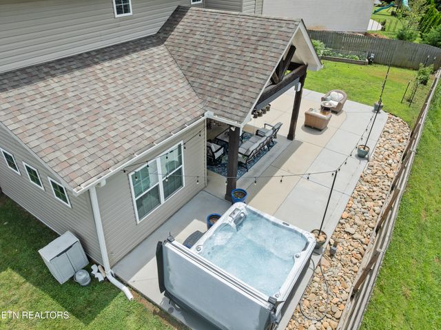 1310 Mary Katherine Drive, Maryville, TN 37804