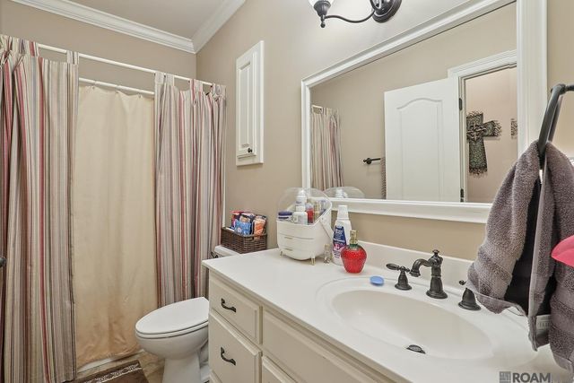 28927 Nottaway Dr, Livingston, LA 70754