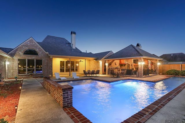 28927 Nottaway Dr, Livingston, LA 70754