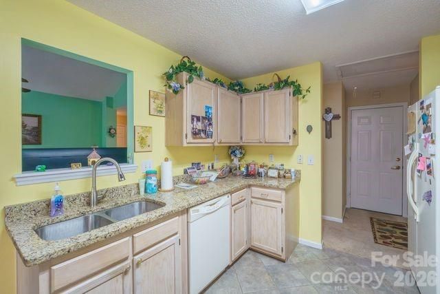 1236 Midlake Road, Kannapolis, NC 28083