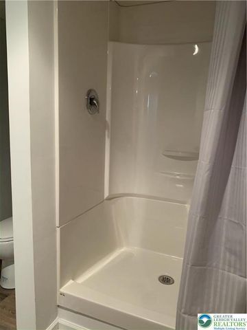 25 South 11th Street, Allentown City, PA 18102