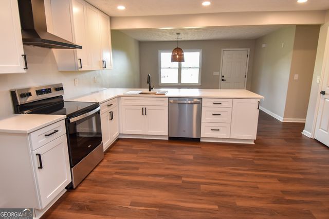 4464 Old Atlanta Rd, Griffin, GA 30223