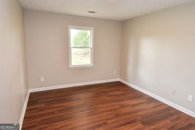 4464 Old Atlanta Rd, Griffin, GA 30223