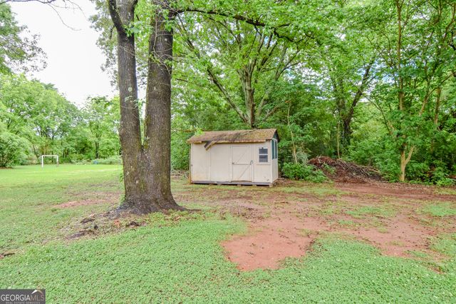 4464 Old Atlanta Rd, Griffin, GA 30223