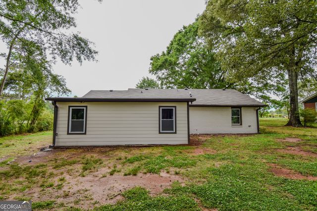 4464 Old Atlanta Rd, Griffin, GA 30223