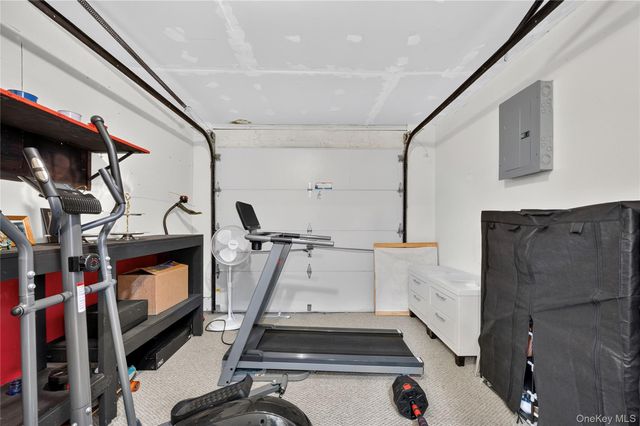 114 Southberry Lane, Levittown, NY 11756