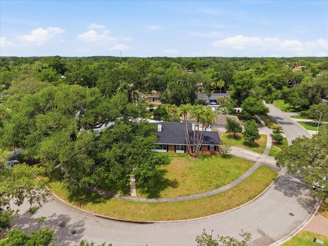 3042 SAMARA DRIVE, Tampa, FL 33618