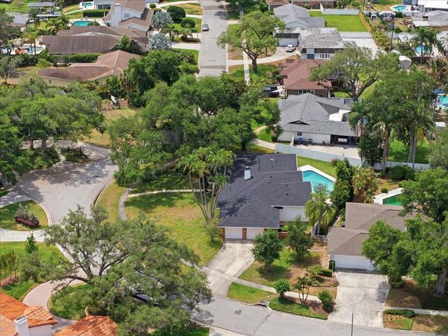 3042 SAMARA DRIVE, Tampa, FL 33618