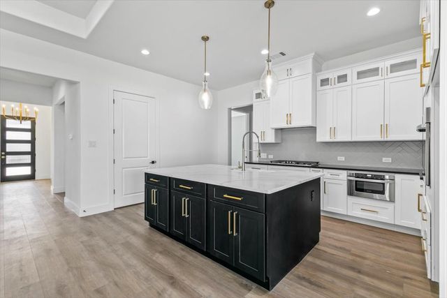 1409 ETHAN Circle, Midlothian, TX 76065