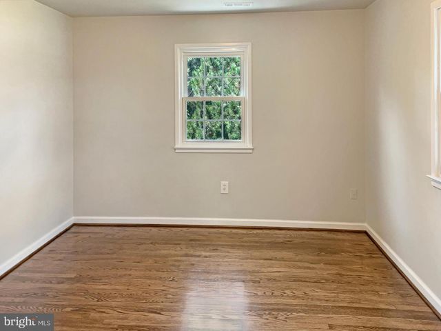 4160 NICHOLS CT, Dumfries, VA 22026