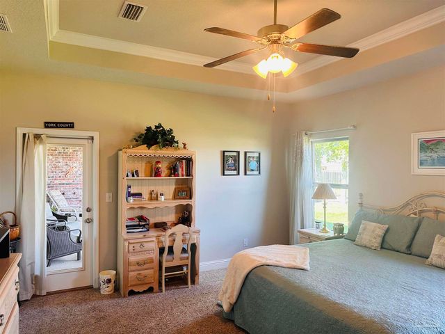 320 Nowak Rd, Cantonment, FL 32533