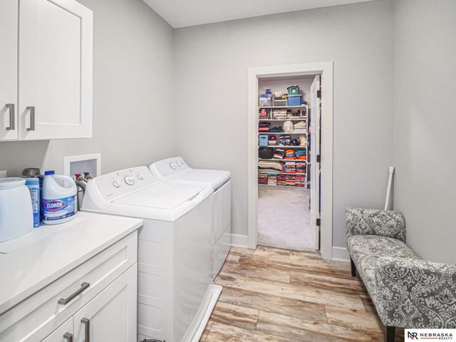 1113 Annabel Avenue, Hickman, NE 68372