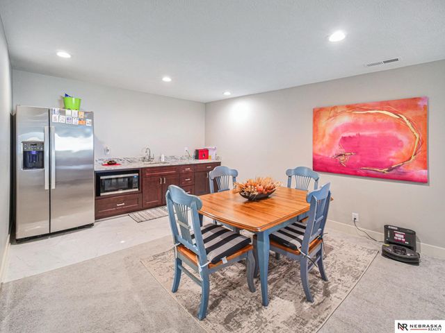 1113 Annabel Avenue, Hickman, NE 68372