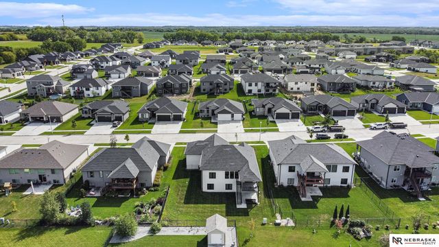 1113 Annabel Avenue, Hickman, NE 68372