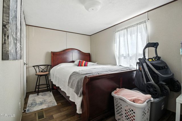 365 Roaming Drive, Chuckey, TN 37641