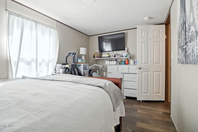 365 Roaming Drive, Chuckey, TN 37641