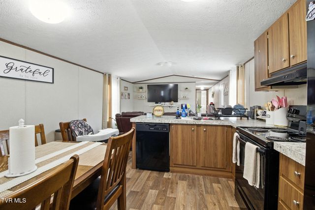 365 Roaming Drive, Chuckey, TN 37641